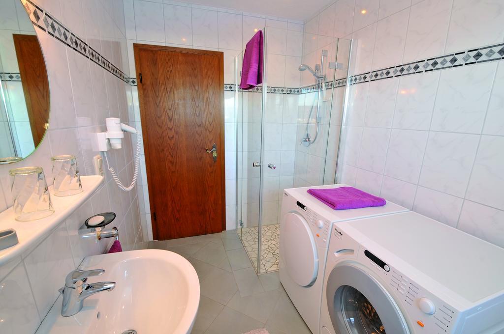 Ferienwohnung Heinen Schleiden Szoba fotó